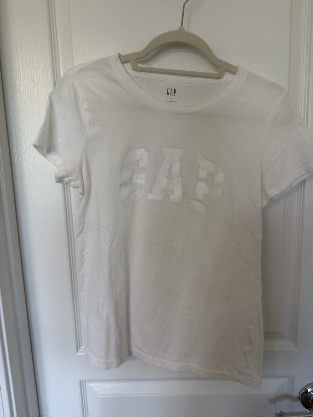 GAP White Crewneck Tee with Subtle Logo